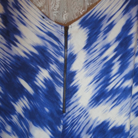 2X/3X Blue White T-Shirt Top Zipper Back - Picture 7 of 8